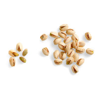 Seeberger Kalifornische Pistazien geröstet und gesalzen 3er Pack (3x150g Packung) + usy Block